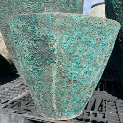 Emerald Lava Rock Tall Cone Sm Planter