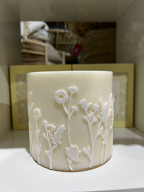 Wildflower Hollow Lantern Ivory/White