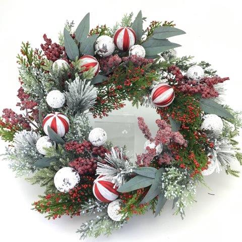 Peppermint Berry Wreath 55 cm