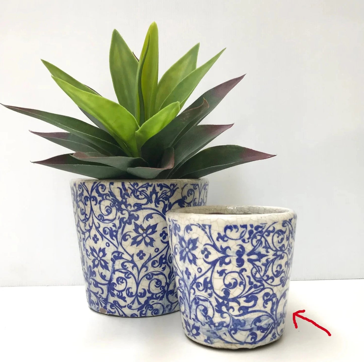 Rustic Round Versaille Blue Pot Small