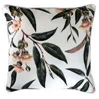 Exotic Blooms Danity 45 x 45 cm