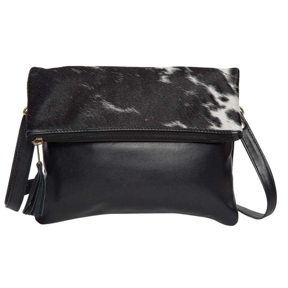 Sweden Jersey and Black Leather Handbag