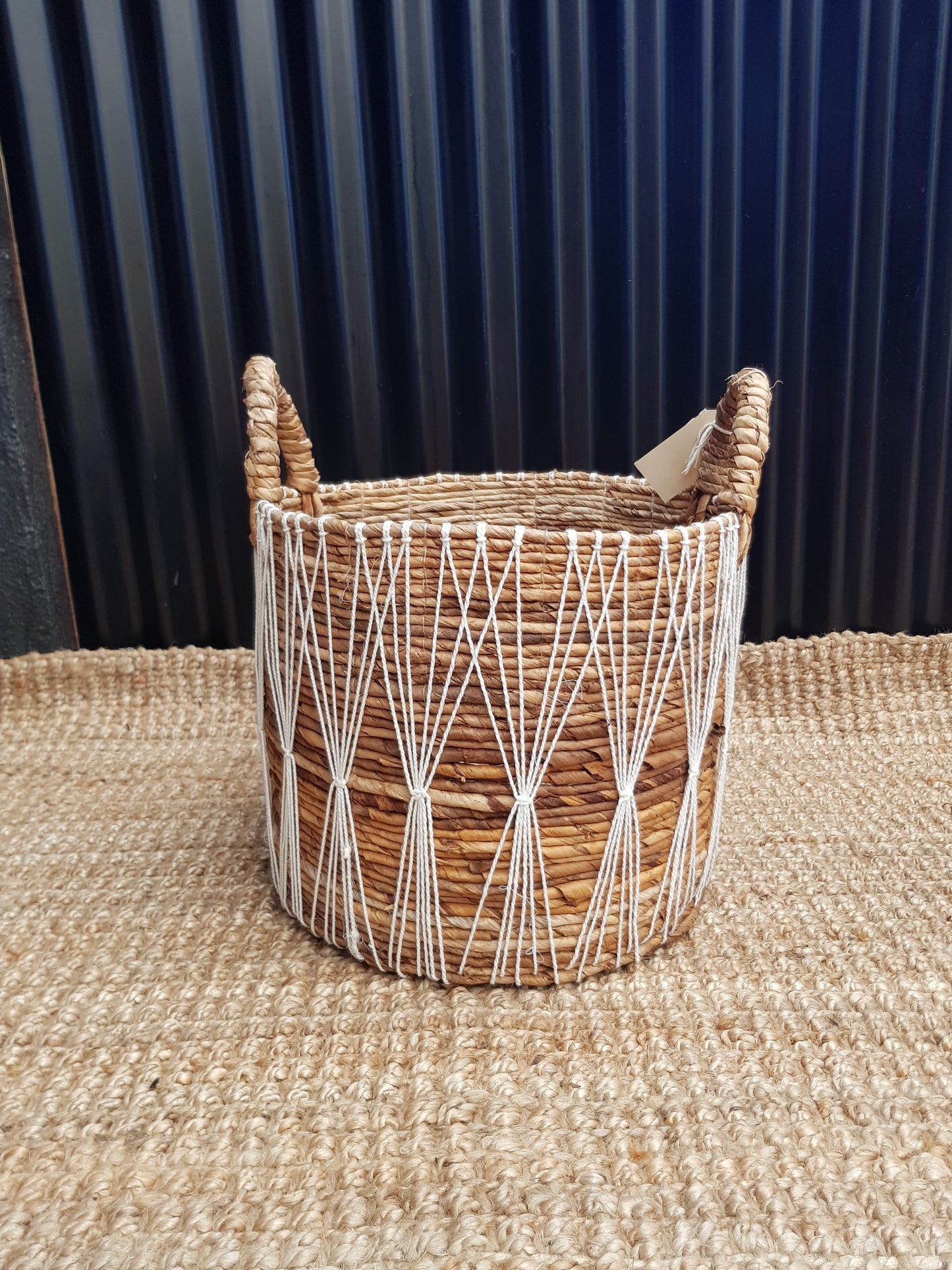 Ban Tirai Basket Med