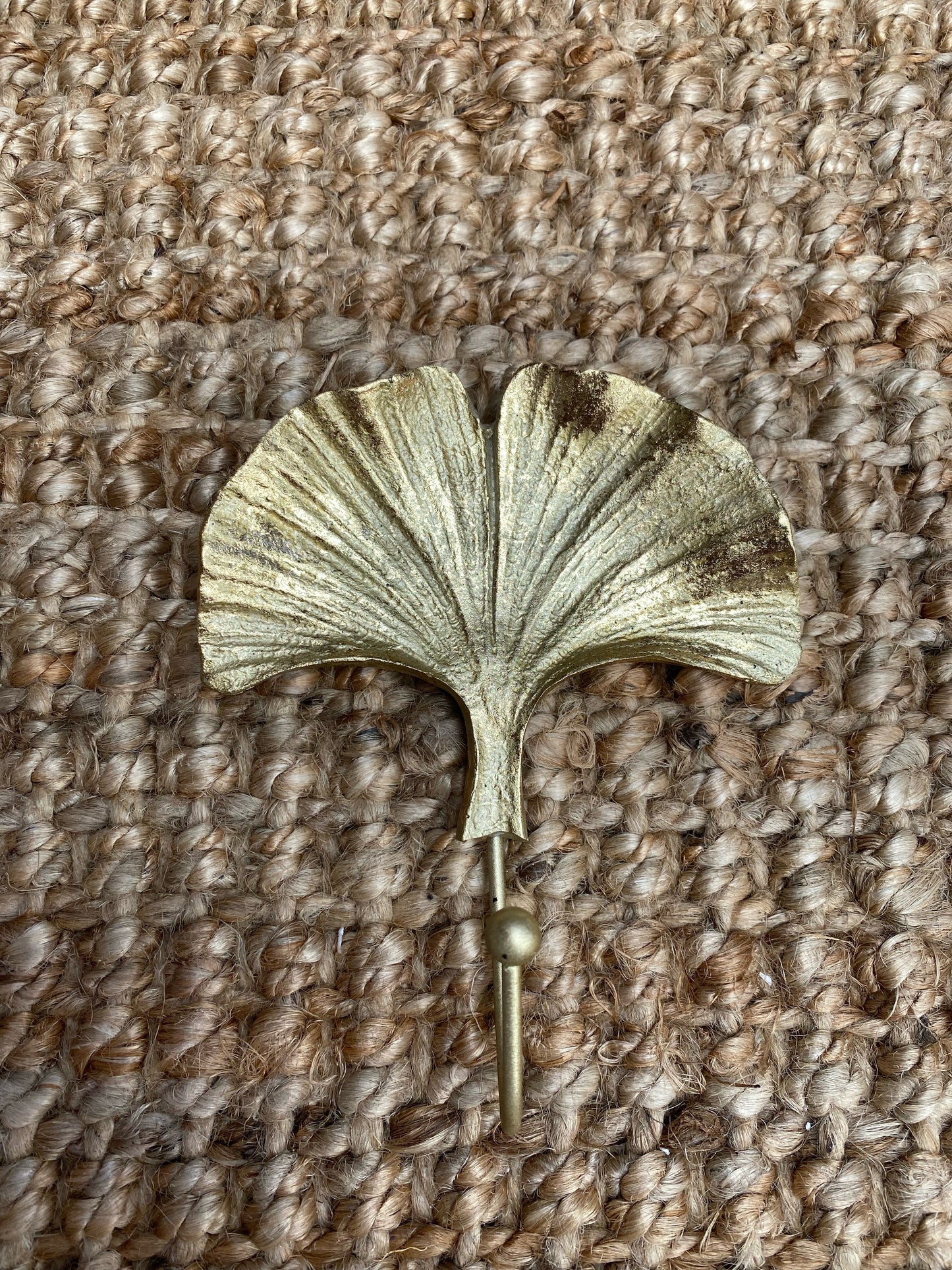 Gingko Leaf Hook
