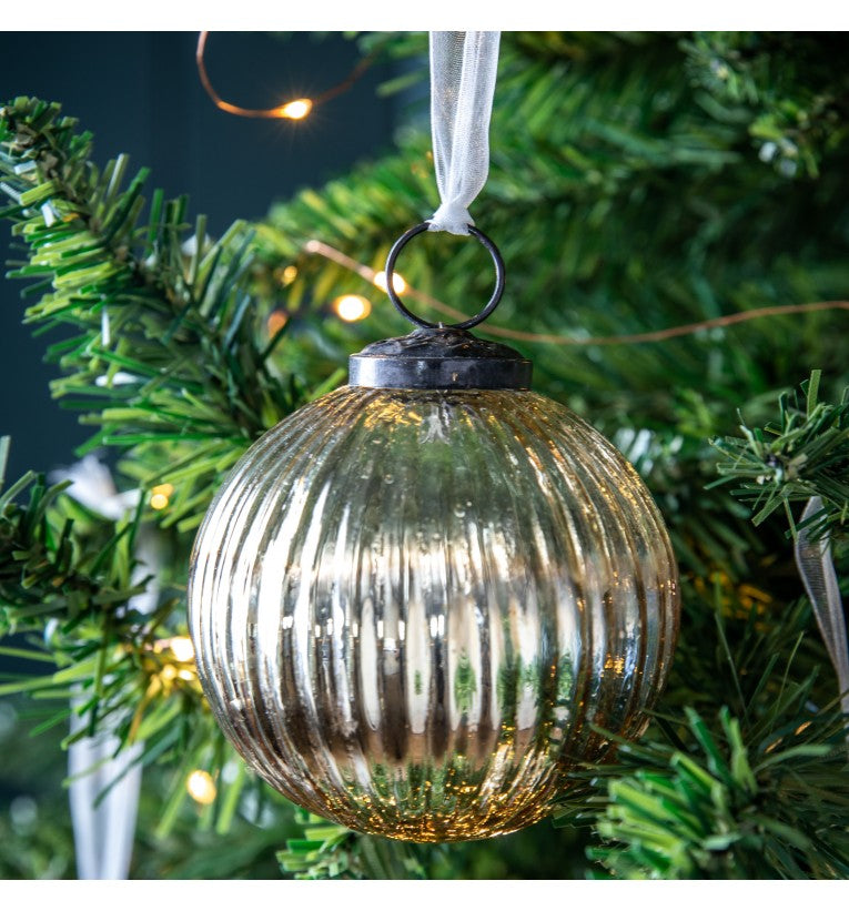 Aosta  Ombre Bauble 2