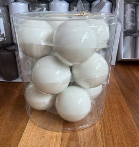 Glass Bauble Pack 12 White 8cm