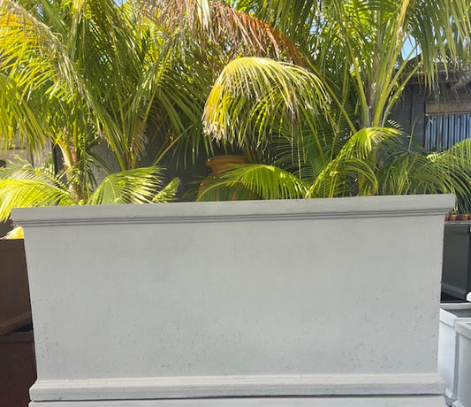 White Trough 1m with lip