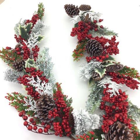 Snowy Red Berry Garland 6F