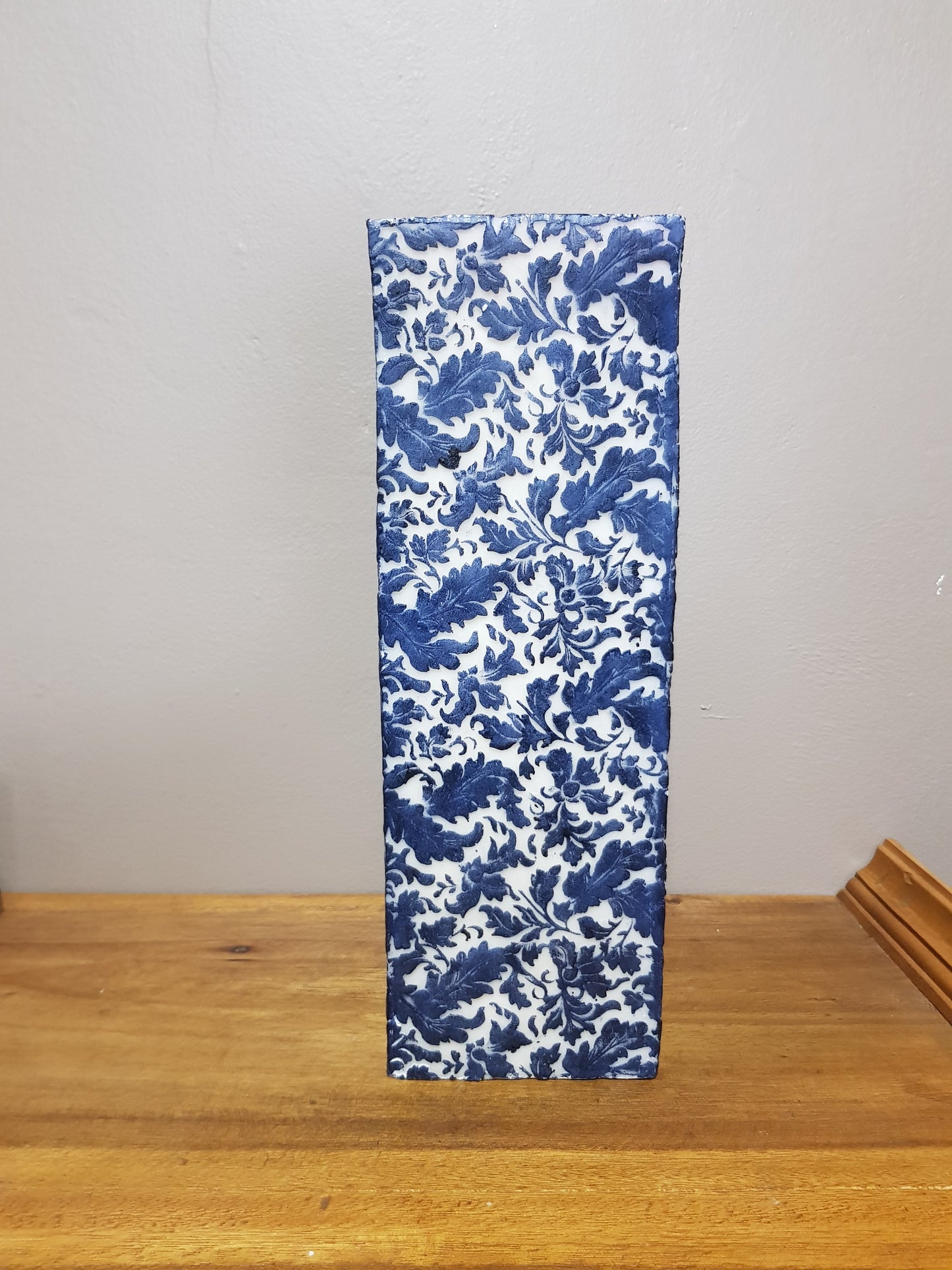 Damask Leaf 15"  Wh/TB Rosehip Patchouli