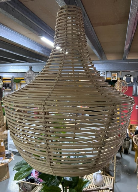Lamp Rattan Kor