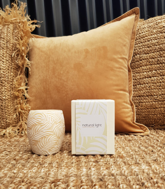 Palm Leaf 4" Hurricane White/Ivory