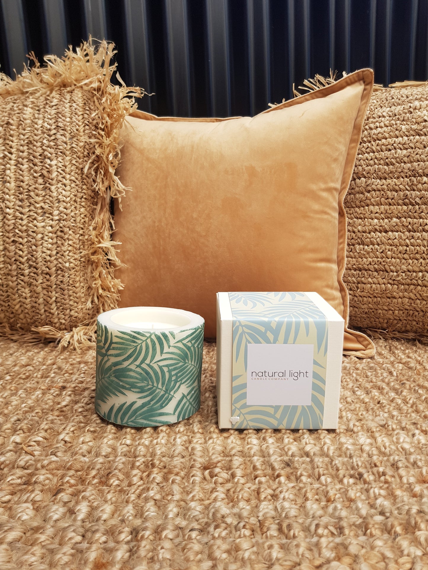 Palm Leaf 4" Pillar White/Bayberry