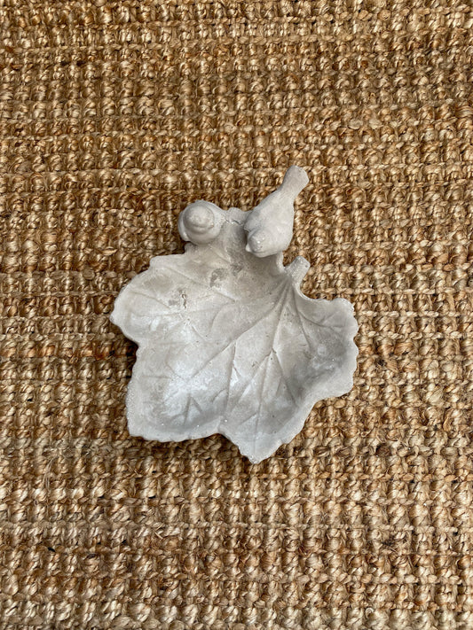 Basil Cement Birdbath Grey