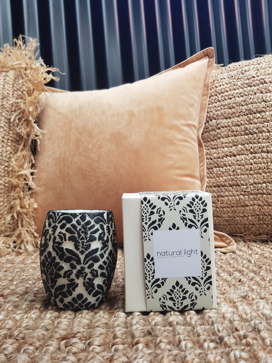 Pineapple Damask 4" Hurricane Black and White