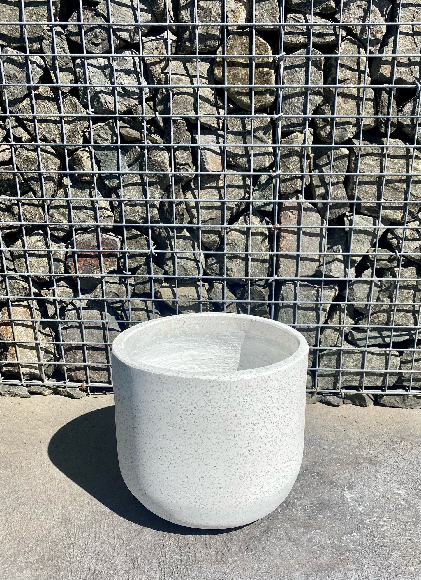 White Terrazzo Low U Pot Med