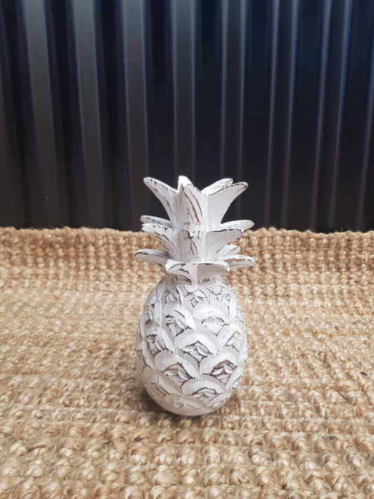 Carved Pineapple White Wash Small