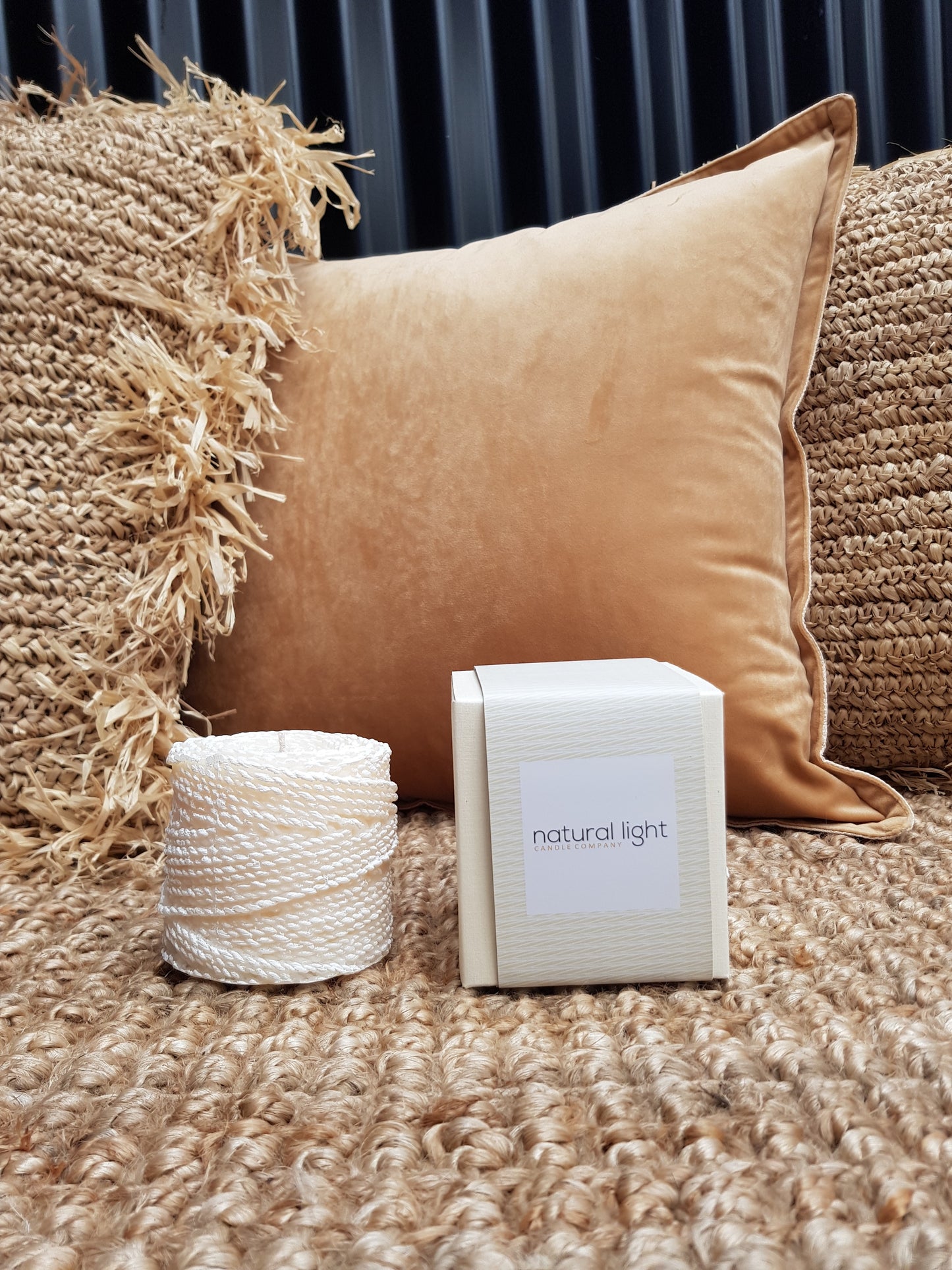 Twine 3" Round Pillar