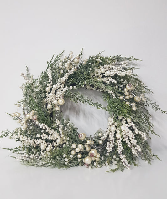 20in Wreath White Berry